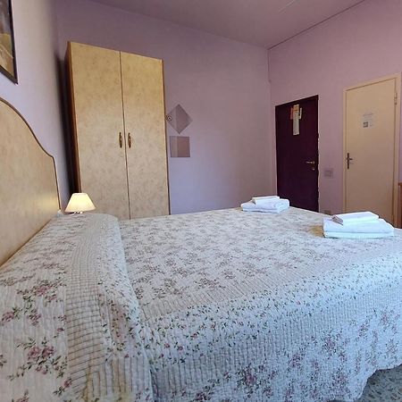 Hotel Etrusco Sesto Fiorentino Buitenkant foto